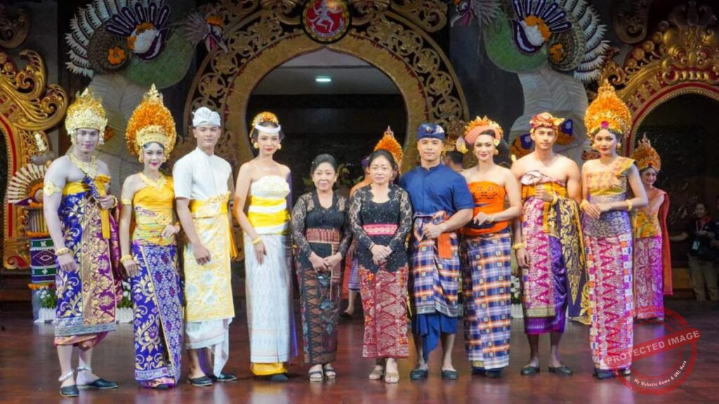 Pakaian Adat Bali